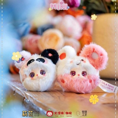 BabyThree – Lila’s Garden Tea Party Mini Plush Charms (Set of 12) BabyThree – Lila’s Garden Tea Party Mini Plush Charms (Set of 12)