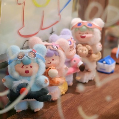 Baby Three-WOOW Happy Holiday Plush Series（Set of 6）